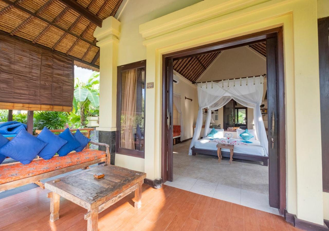 Amertha Bali Villas Pemuteran Esterno foto