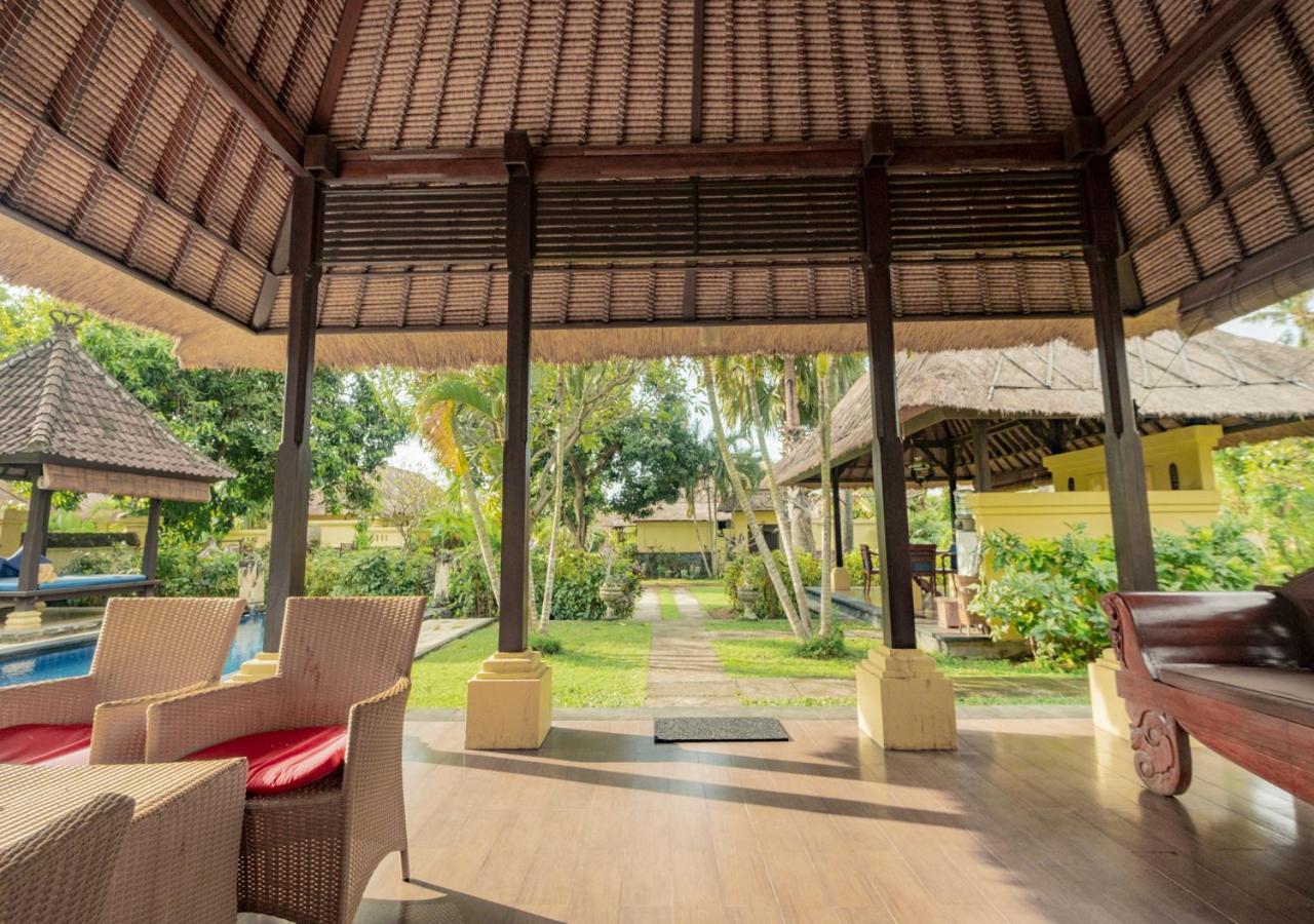 Amertha Bali Villas Pemuteran Esterno foto