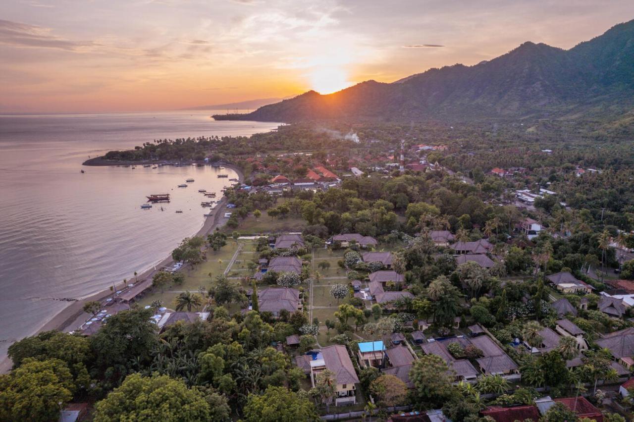 Amertha Bali Villas Pemuteran Esterno foto