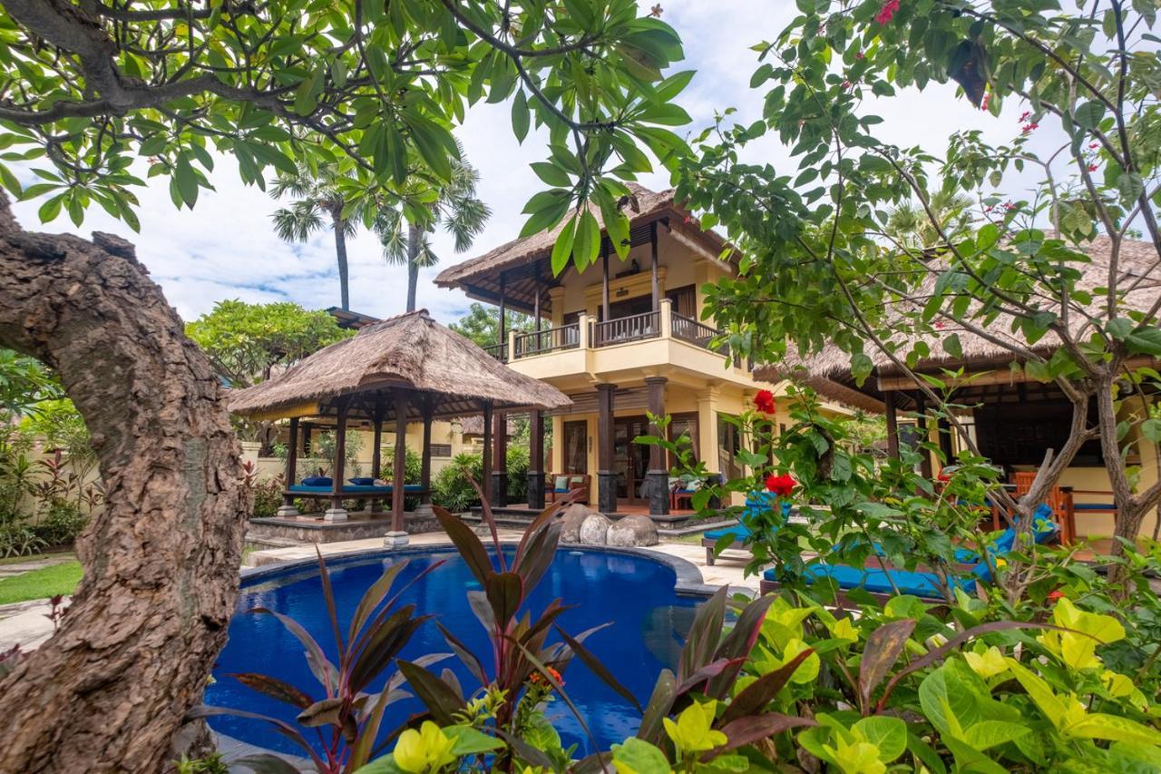 Amertha Bali Villas Pemuteran Esterno foto