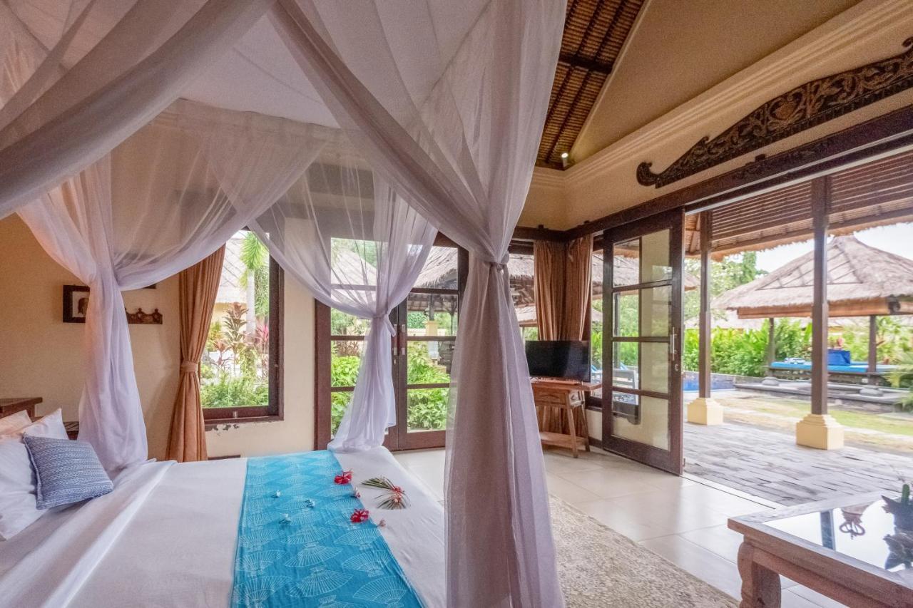 Amertha Bali Villas Pemuteran Esterno foto