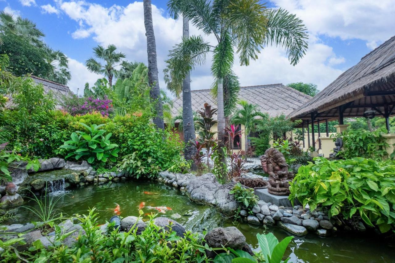 Amertha Bali Villas Pemuteran Esterno foto