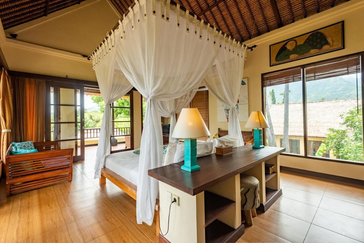 Amertha Bali Villas Pemuteran Esterno foto