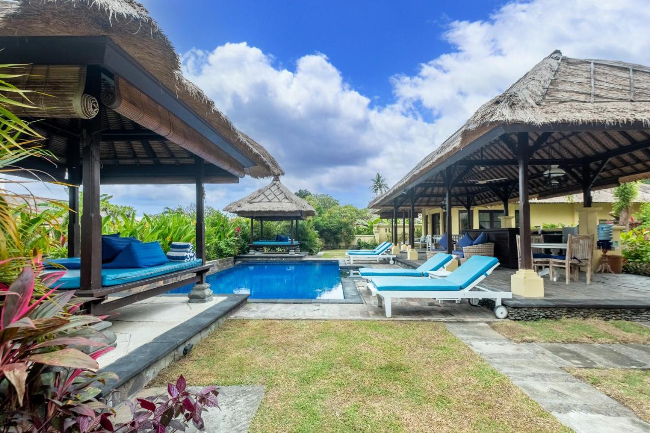 Amertha Bali Villas Pemuteran Esterno foto