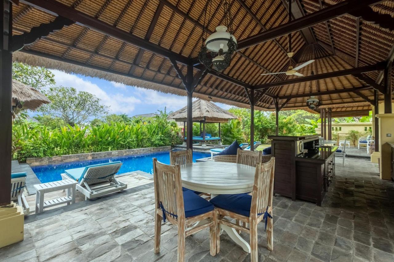 Amertha Bali Villas Pemuteran Esterno foto