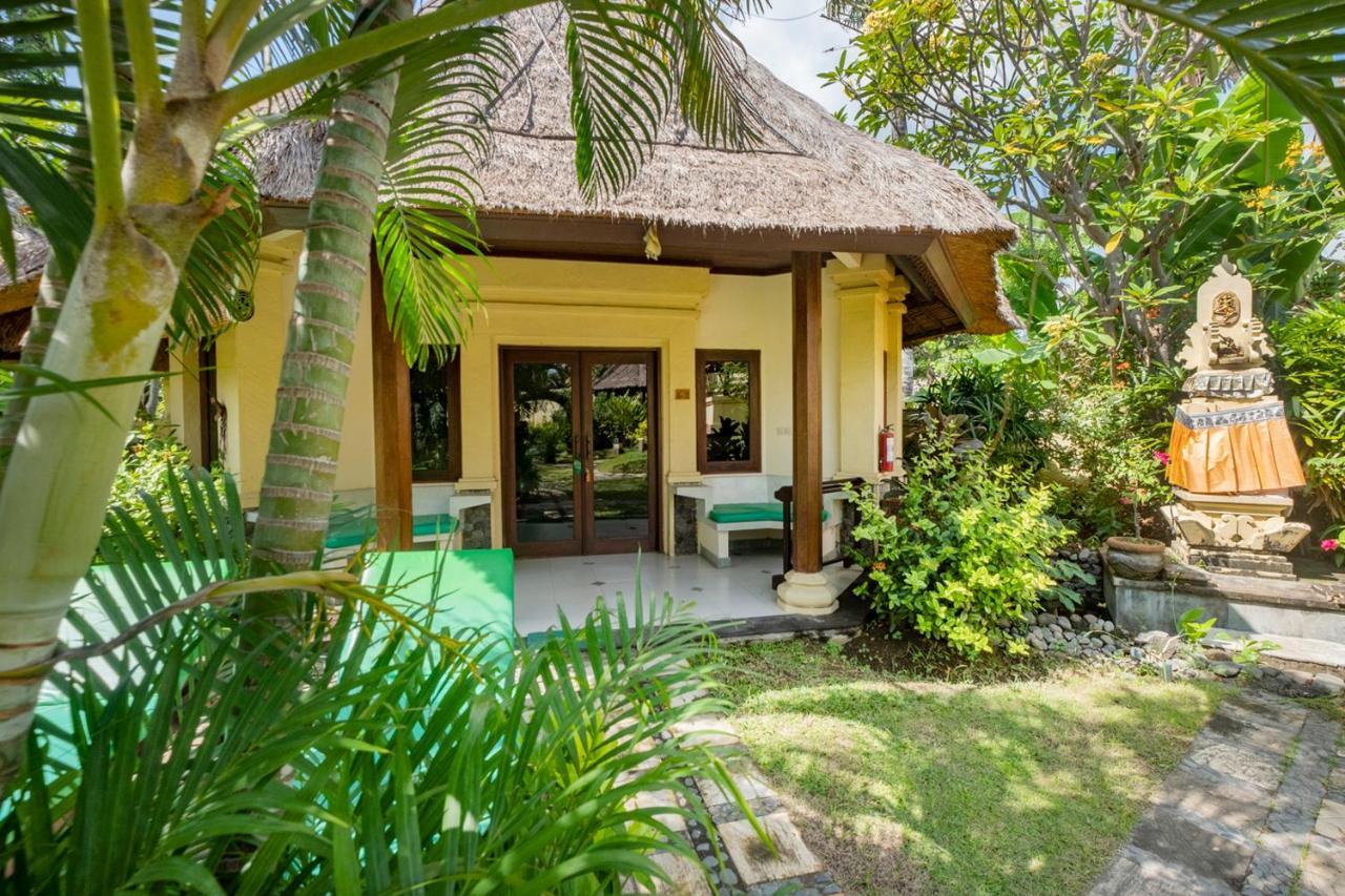 Amertha Bali Villas Pemuteran Esterno foto