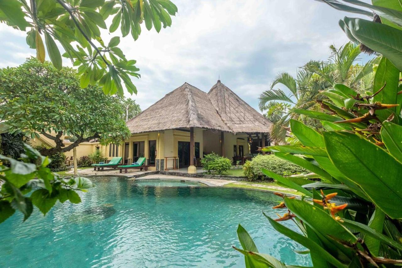 Amertha Bali Villas Pemuteran Esterno foto